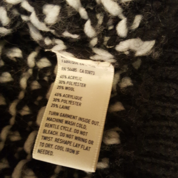 American Eagle Outfitters Sweater - Picture 7 of 8